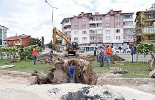 Isparta Belediyesi, Çünür’de yağmur suyu hat...