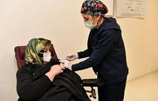 Isparta’da 186 bin 408 doz Covid-19 aşısı uygulandı