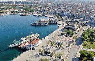 İstanbul’da bayramda meydanlar boş kaldı