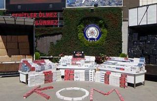 İstanbul’da kaçak sigara operasyonu: 105 bin paket...