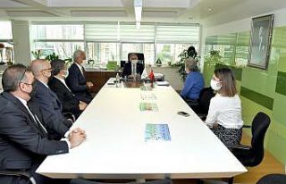 İTÜ Rektörü Koyuncu’dan Doğa Koleji’ne destek