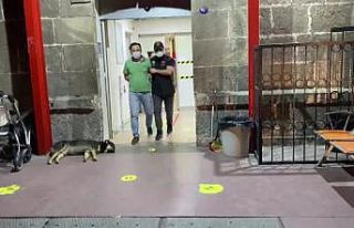 İzmir’de FETÖ’nün Gaybubet Evlerine operasyon:...