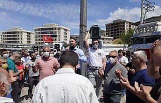 İzmir’de onlarca araçla Filistin’e destek konvoyu