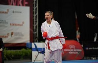 Kağıtsporlu  sporcu bronz madalya ile döndü