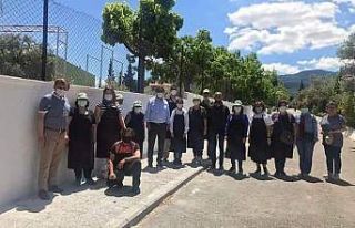 Karacasu’ya renk katan çalışma tüm hızıyla...