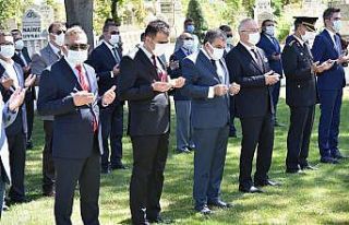 Karaman’da şehitlik ziyareti