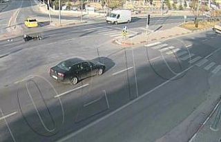 Karaman’da trafik kazaları şehir polis kamerasına...