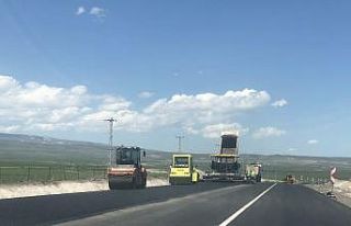 Kars ve Çıldır Gürcistan’a sıcak asfalt yollarla...