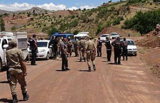 Kayıp genç 300 kişilik ekiple aranıyor