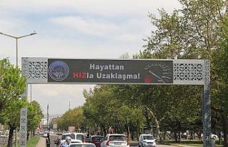 Kayseri’de trafikte farkındalık oluşturuluyor