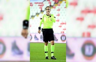 Kayserispor - Gaziantep FK maçının VAR’ı Serkan...