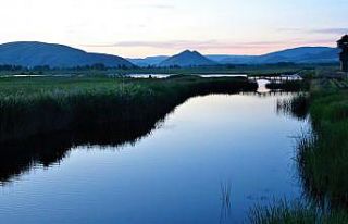 Kaz gölünde gün batımı hayran bırakıyor