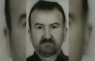 Kaza yapan araçların çarptığı yaya hayatını...