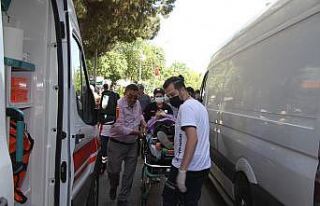 Kediye çarpmamak için manevra yaptı, motosikletten...