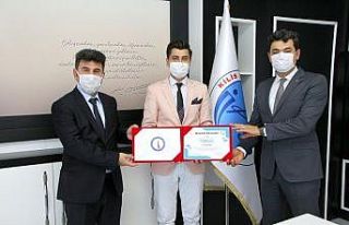 Kestane, "En İyi Doktora Tezi Ödülü”ne...