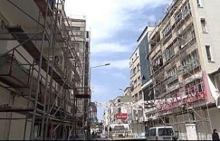Kilis’te dış cephe giydirme ve kaplama devam ediyor