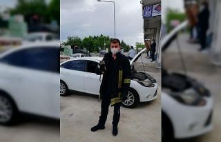 Kırklareli’nde otomobilde sıkışan yavru kedi...