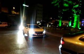 Kısıtlamaya rağmen şampiyonluk kutlaması yapıldı