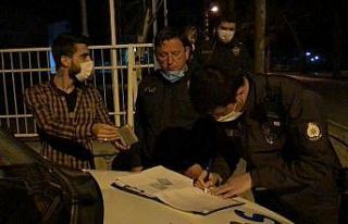 Kısıtlamayı ihlal etti, cüzdanını gösterip...