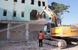 Kızılay Meydanı Projesi için yıkım çalışmaları...