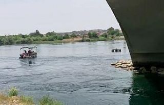Köprüden birinin atladığı iddiası ekipleri alarma...