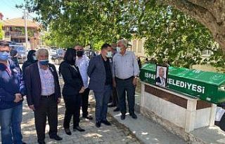 Korona virüsten hayatını kaybeden İyi Parti Isparta...