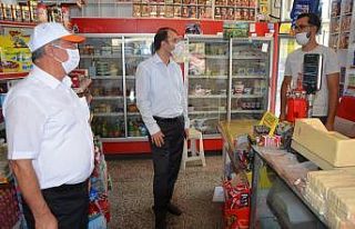 Köyceğiz’de bakkal borçları ödendi