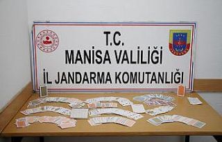 Kula İlçe Jandarmadan kumar baskını: 15 kişi...