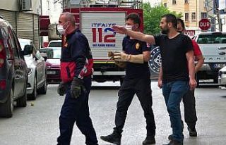 Kurtardıkları yavrunun annesini bulabilmek için...