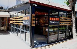 Kuşadası’nda ‘Halk Adamarket’ ilgi görüyor