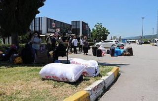 ’Lastik patladı’ yalanı ile 24 yolcuyu TEM’in...