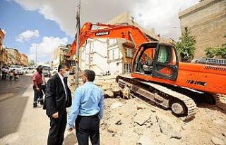 Maho Paşa Caddesi’ndeki yol sorunu çözülüyor