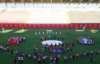 Manisalı gençler Cumhurbaşkanı Erdoğan’la İstiklal...