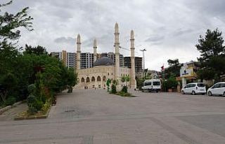 Mardin kapanmanın ikinci gününde hayalet kente...
