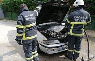 Markete gitmek için bindikleri otomobil bir anda...
