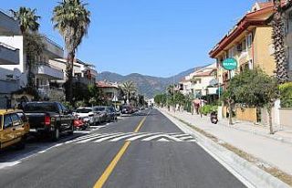 Marmaris Belediyesi İnönü Caddesi’ni yeni görünümüne...