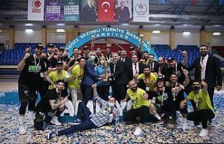 Merkezefendi Belediyesi Denizli Basket şampiyonluk...