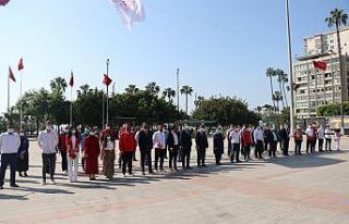 Mersin’de 19 Mayıs sade bir törenle kutlandı