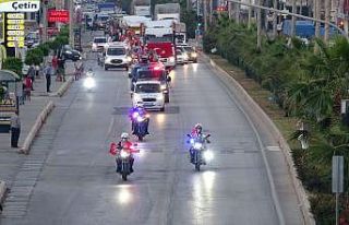 Mersin’de araç kortejli 19 Mayıs kutlaması