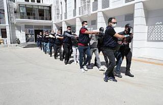 Mersin’de ’Sahil Rüzgarı’ operasyonunda 6...