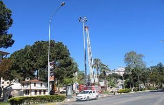 Meydan aydınlatılması tamamlandı
