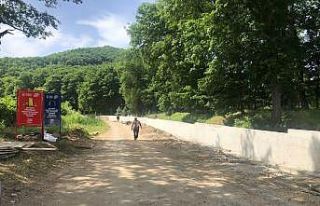 Mezarlıklarda hummalı çalışma