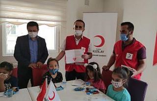 Minik yüreklerden Filistin’e destek