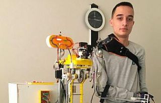 Mobil robot kol ile iş kazaları önlenebilecek