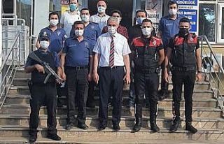 Müdür Ergüder, polislerle bayramlaştı