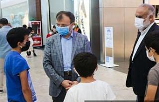 Müftülük yetimlere bayram sevinci yaşattı