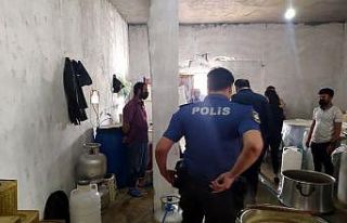 Muş’ta sağlıksız peynir üreten 2 ruhsatsız...