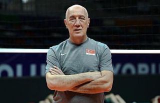Nedim Özbey: “Erkek voleybolunu özlenen yere getireceğiz”