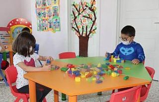 Öğrenciler 20 gün sonra yüz yüze eğitime başladı