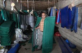 Ölmeye yüz tutmuş baba mesleğini 30 yıldır ayakta...